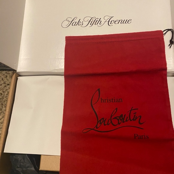 Louis Vuitton Heels - Picture 6 of 7